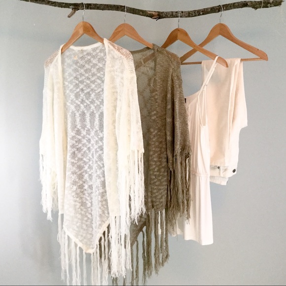 Pol Square Neck Crochet Batwing Cardigan - Picture 3 of 8